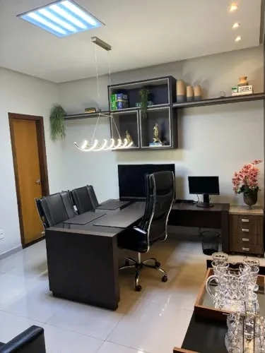 Espaço de atendimento do escritório